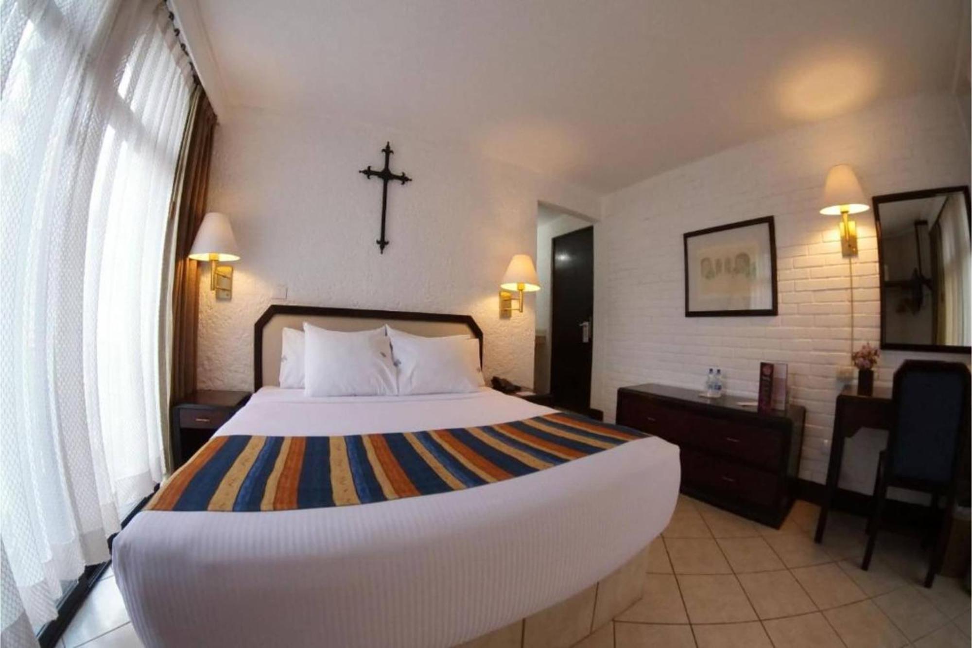 Collection O Hotel Del Portal, Puebla Buitenkant foto