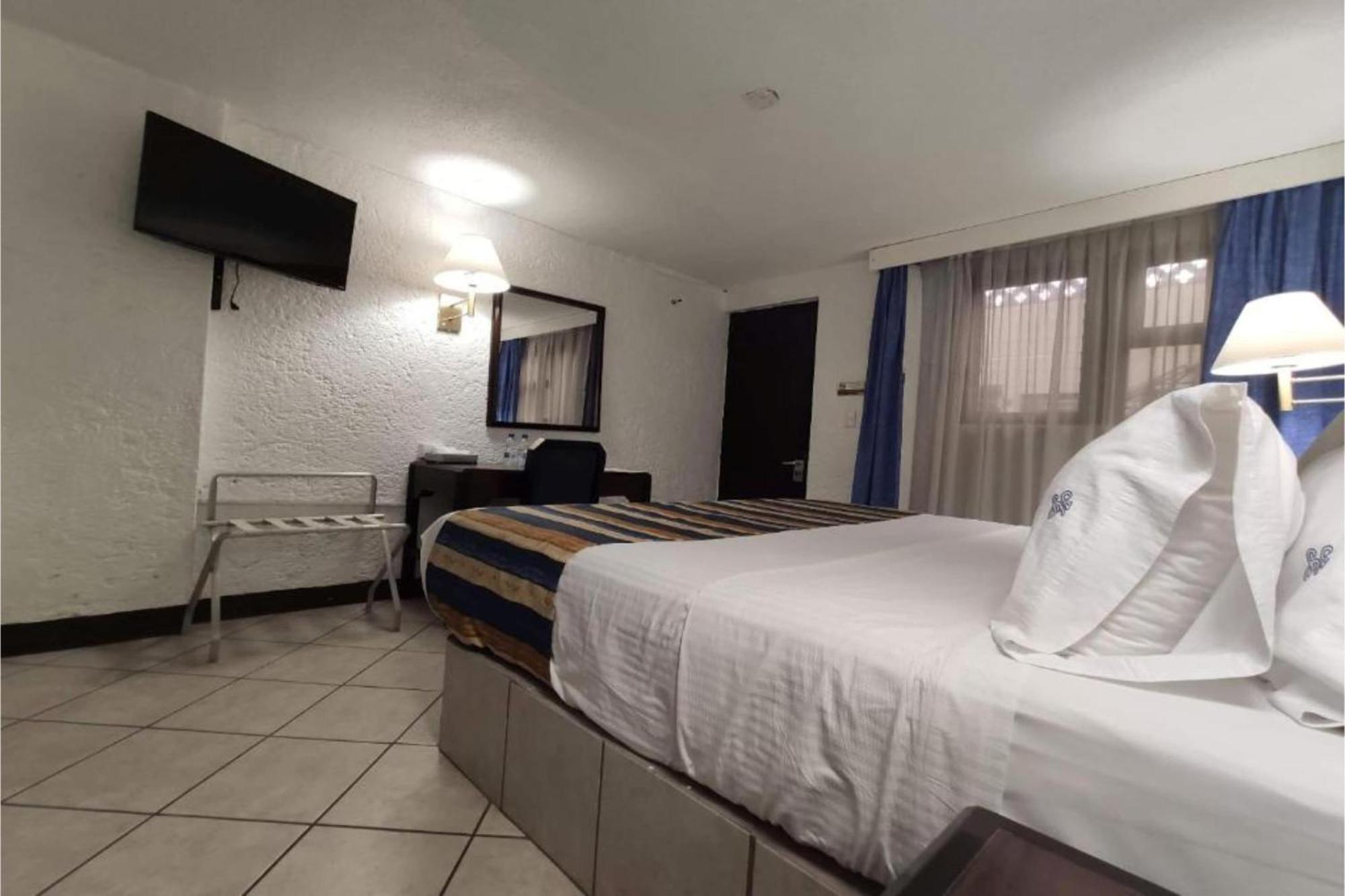 Collection O Hotel Del Portal, Puebla Buitenkant foto
