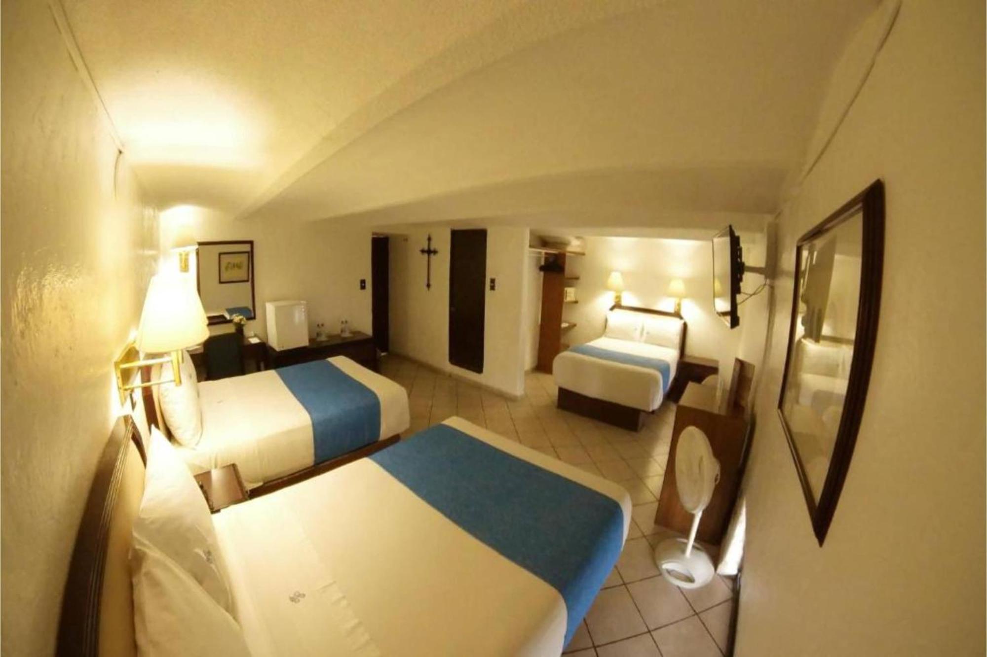 Collection O Hotel Del Portal, Puebla Buitenkant foto
